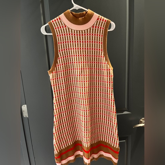 Maeve Mod Shift Dress - Picture 4 of 8